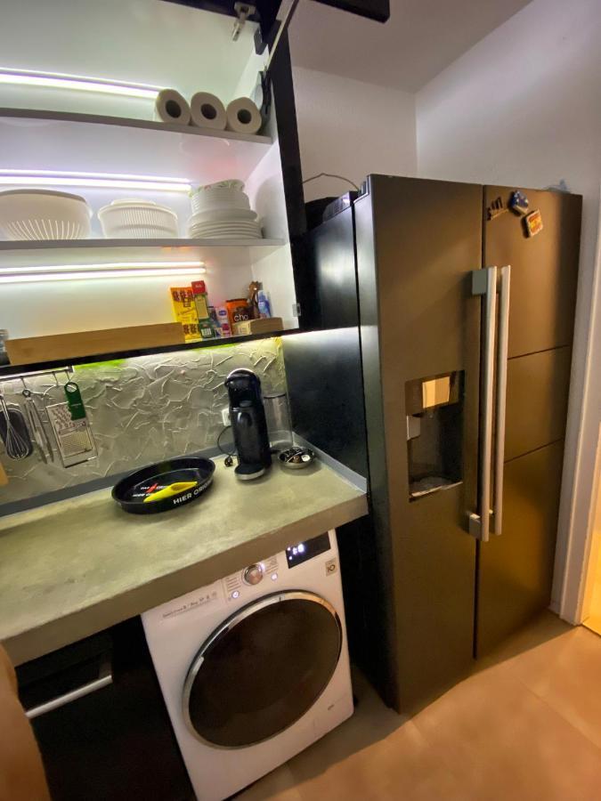2 Zimmer Apartment mit Blick auf den Kölner Dom